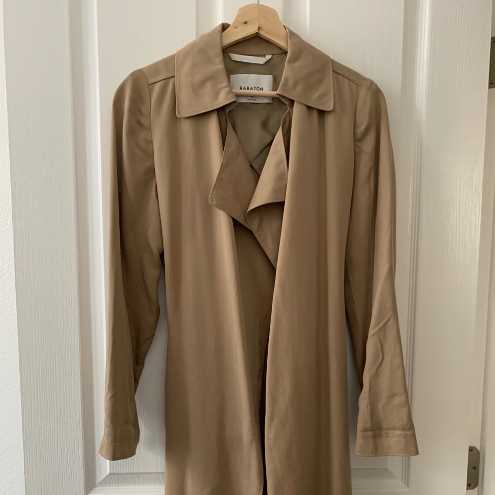 Aritzia Babaton Maximo Trench Coat, Beige Medium